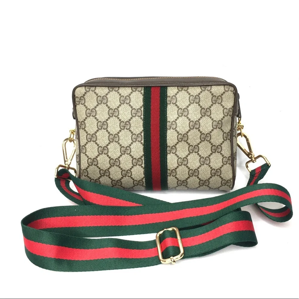 Authentic Gucci brown monogram coated canvas crossbody bag clutch - Picture 4 of 16